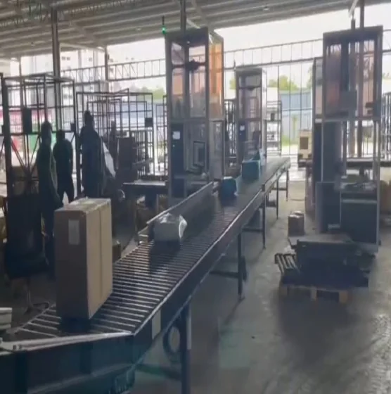 Conveyor handling equipment